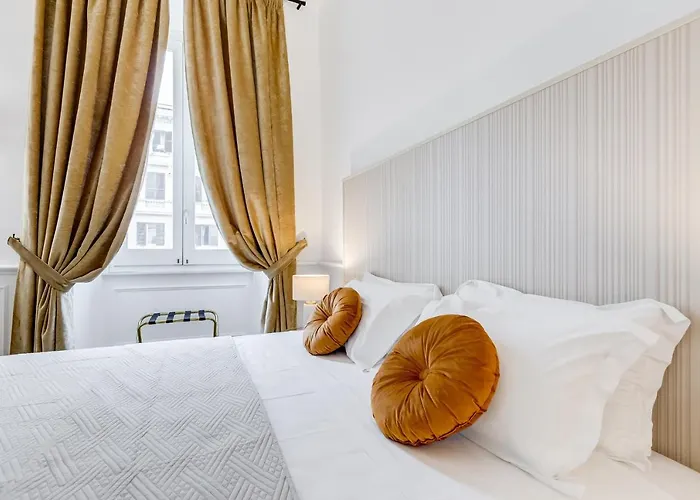 Konukevi Monti Cavour 4*